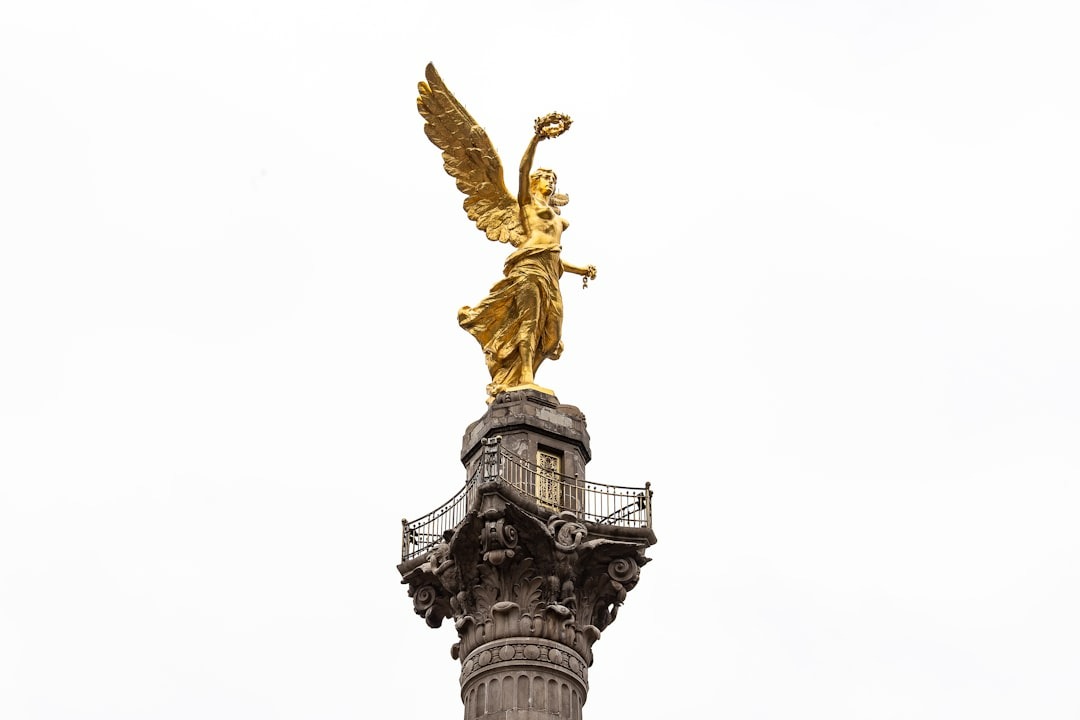 The Angel of Independence golden statue in Mexico City